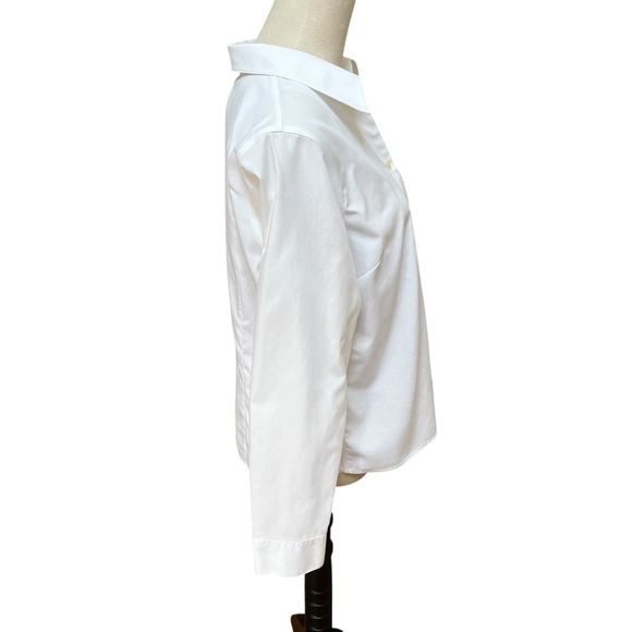 Jones Wear Essentials Size 14P Classic White Button-Up Women's Top - Picture 3 of 7